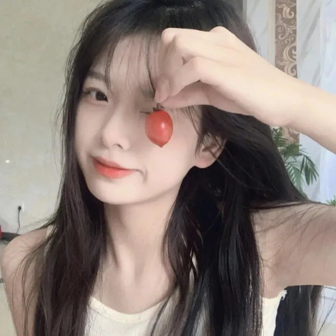 公寓里的两个女人